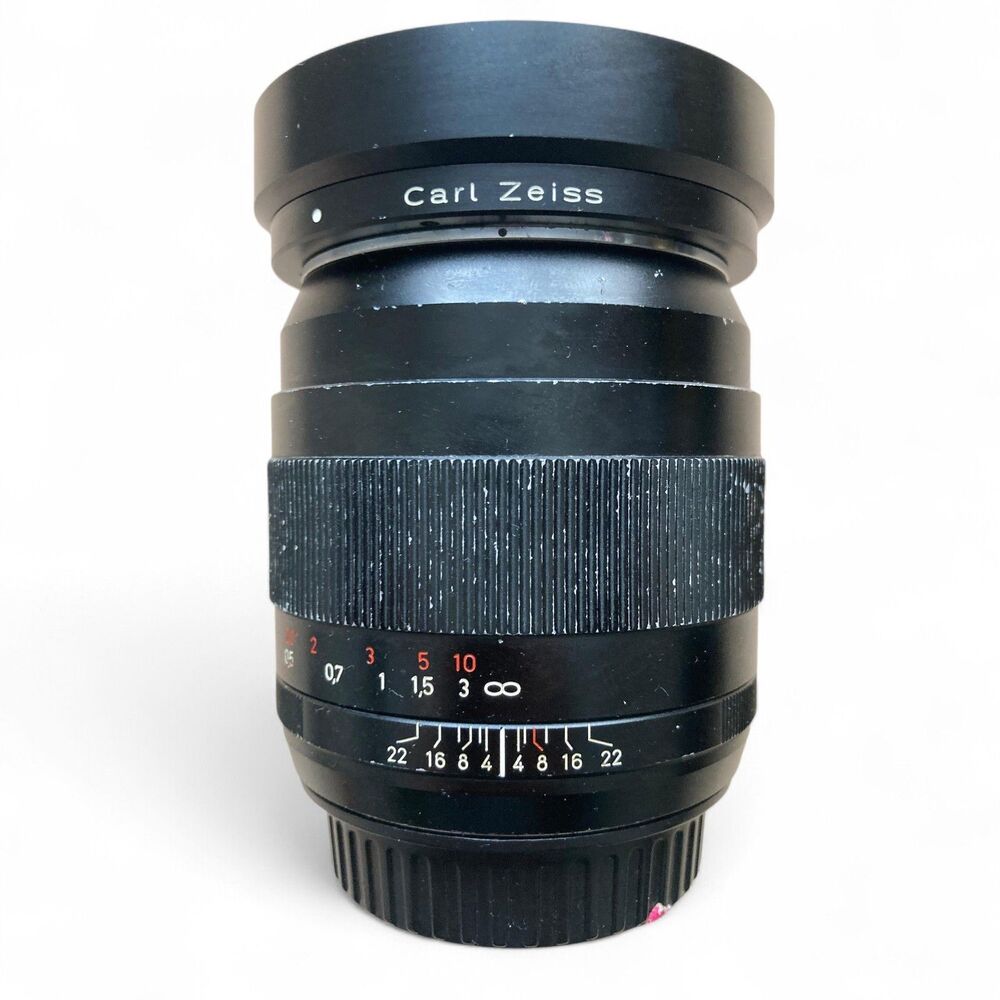 Carl Zeiss Distagon 35mm f2 ZE T* Manual Lens Canon EF Mount Japan